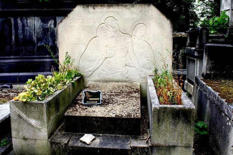 Эдит пиаф могила фото на кладбище пер лашез