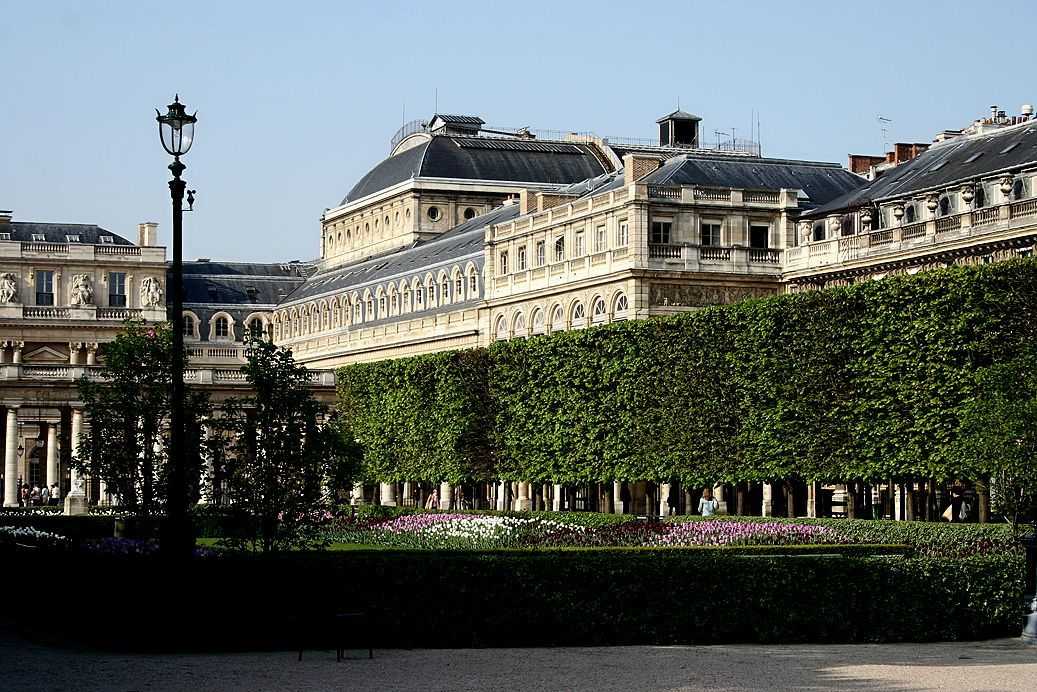 Пале-рояль — еще один королевский дворец в париже | paris10.ru: все про париж!